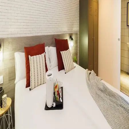 Bypillow Wander (adults Only) Pensión